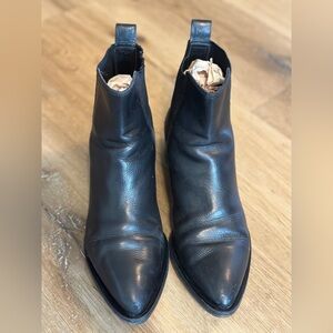 Vince Black Leather Ankle Boots US6